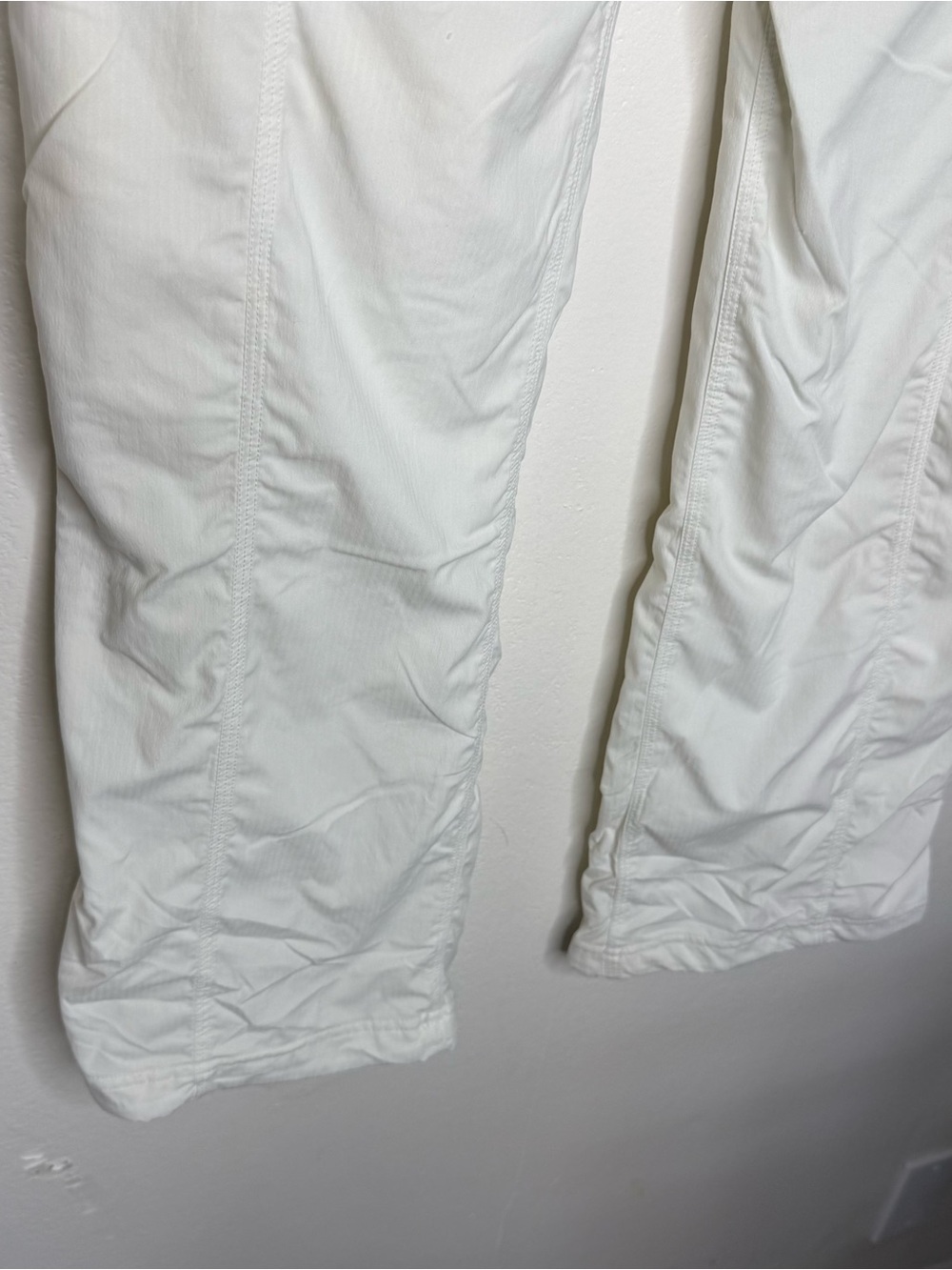 Lululemon Dance Studio Pants Bone Fill Length Sz 4 - Picture 7 of 8